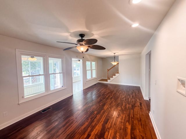 5914 Deal Ave, Nashville, TN 37209