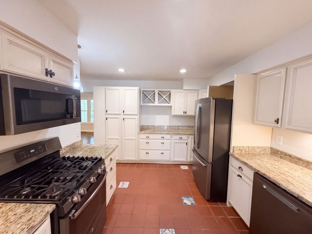 5914 Deal Ave, Nashville, TN 37209