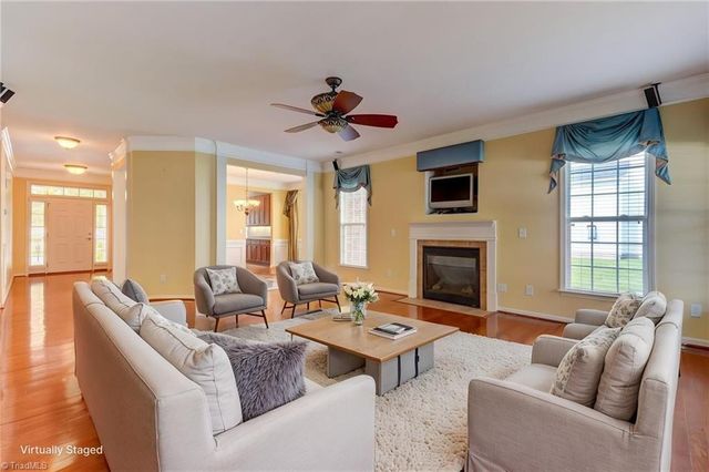 205 Heritage Hill Drive, Jamestown, NC 27282