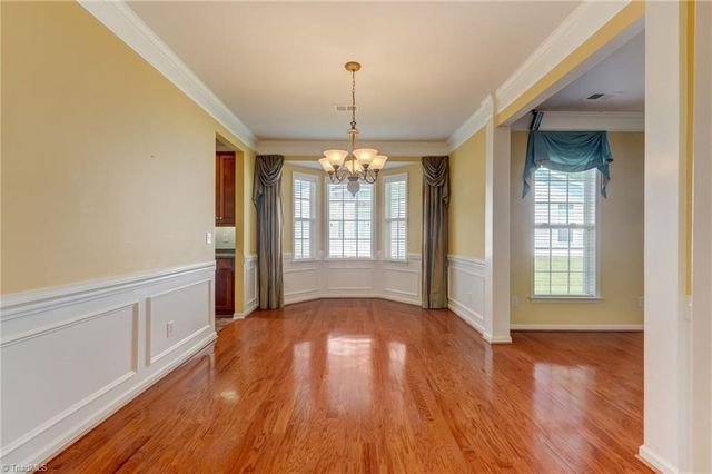 205 Heritage Hill Drive, Jamestown, NC 27282
