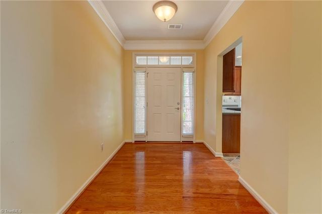205 Heritage Hill Drive, Jamestown, NC 27282