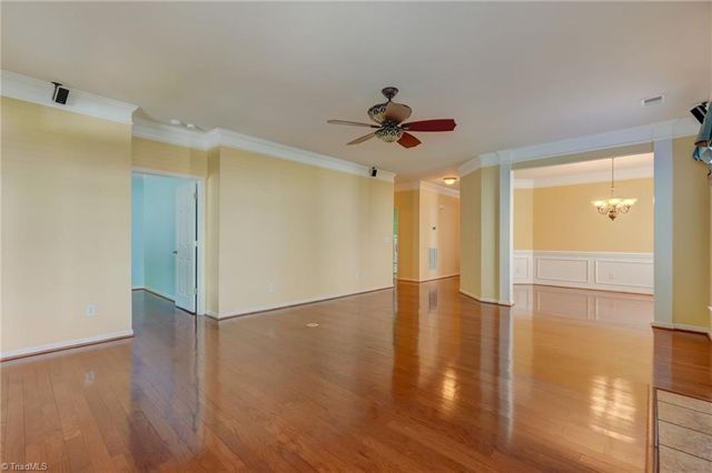 205 Heritage Hill Drive, Jamestown, NC 27282