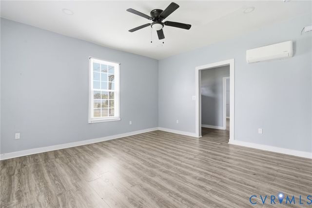 32 Elm St, Petersburg, VA 23803
