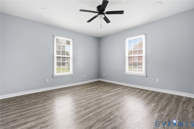 32 Elm St, Petersburg, VA 23803