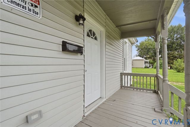 32 Elm St, Petersburg, VA 23803