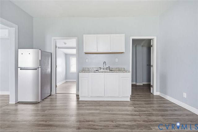 32 Elm St, Petersburg, VA 23803