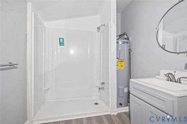 32 Elm St, Petersburg, VA 23803