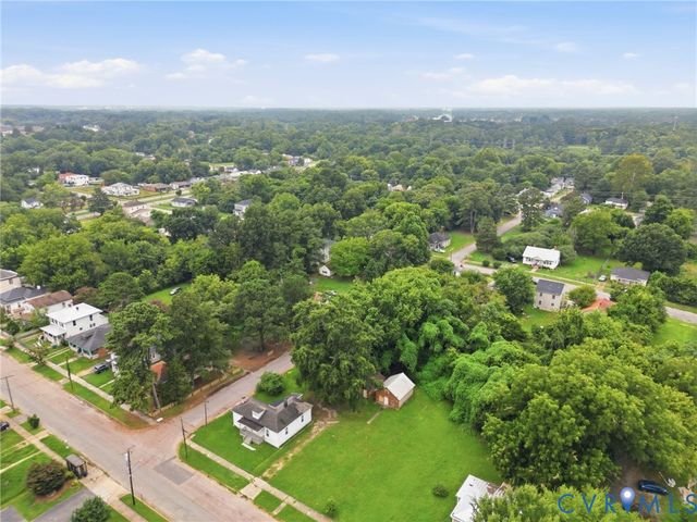 32 Elm St, Petersburg, VA 23803