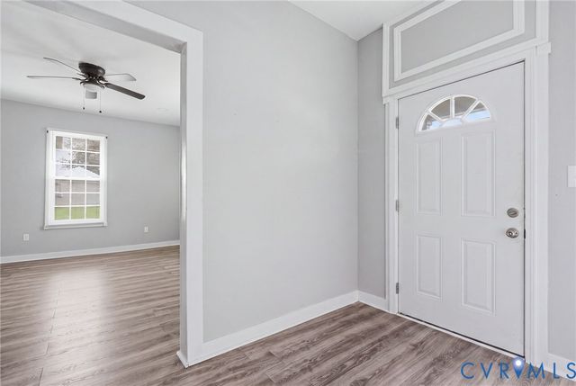 32 Elm St, Petersburg, VA 23803
