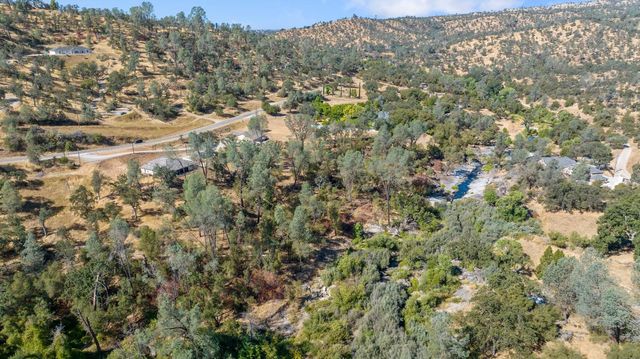 31658 Road 400, Coarsegold, CA 93614