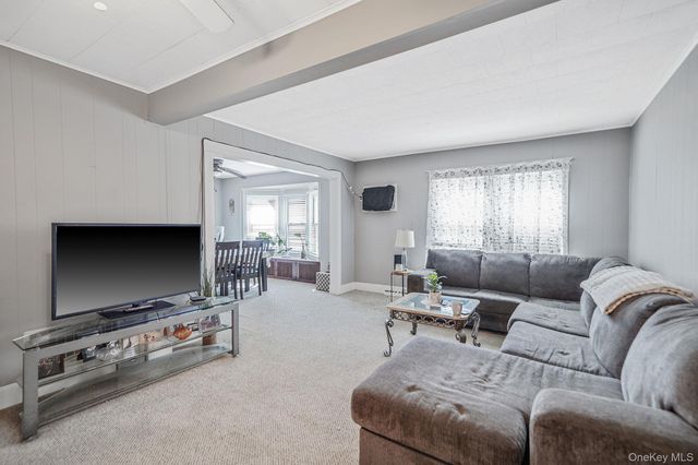 129 Bay Avenue, Patchogue, NY 11772