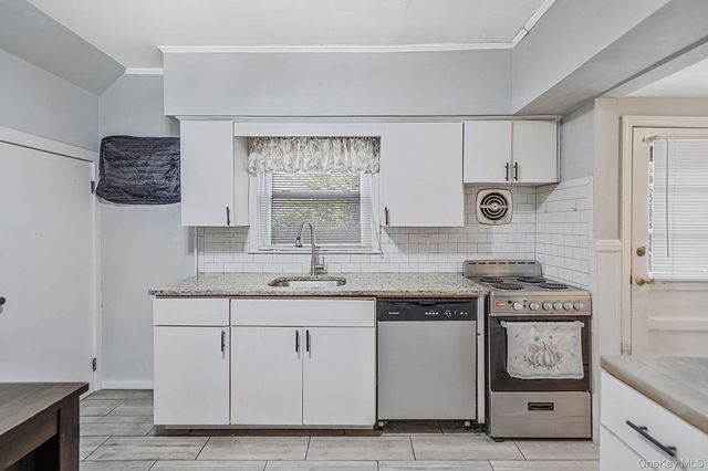 129 Bay Avenue, Patchogue, NY 11772