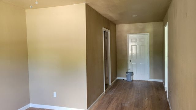 4660 Lois Street, Fort Worth, TX 76119