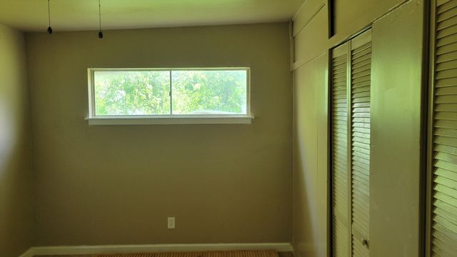 4660 Lois Street, Fort Worth, TX 76119