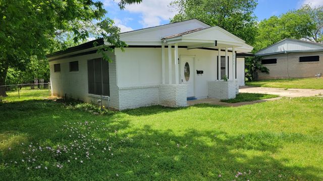 4660 Lois Street, Fort Worth, TX 76119