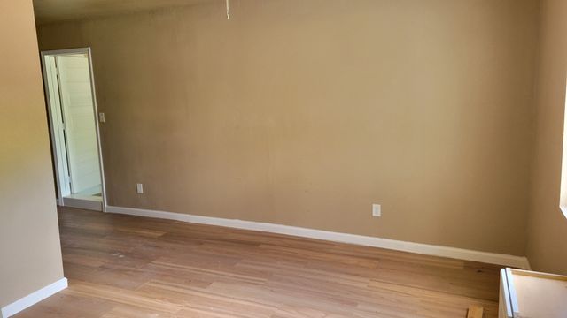 4660 Lois Street, Fort Worth, TX 76119