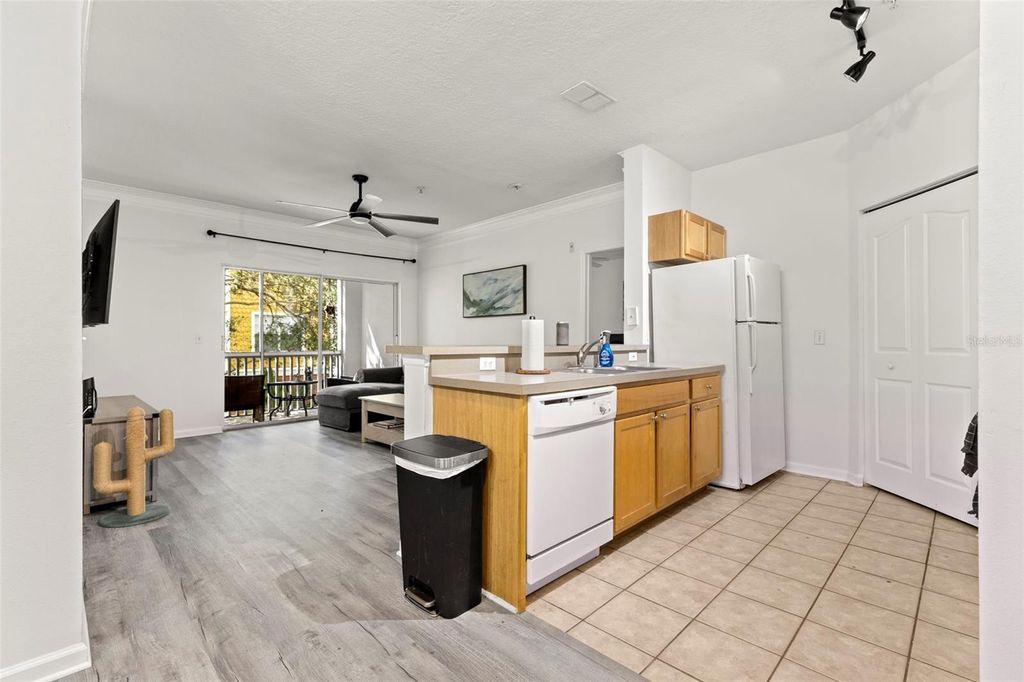 4207 S DALE MABRY HIGHWAY 6213, Tampa, FL 33611