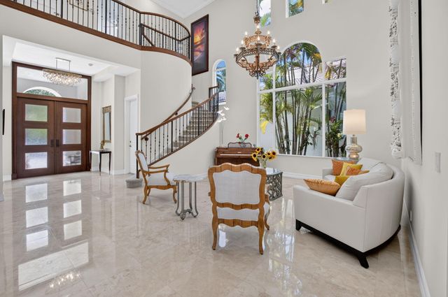 17936 Villa Club Way, Boca Raton, FL 33496