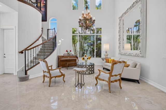 17936 Villa Club Way, Boca Raton, FL 33496