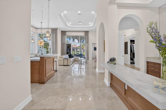 17936 Villa Club Way, Boca Raton, FL 33496