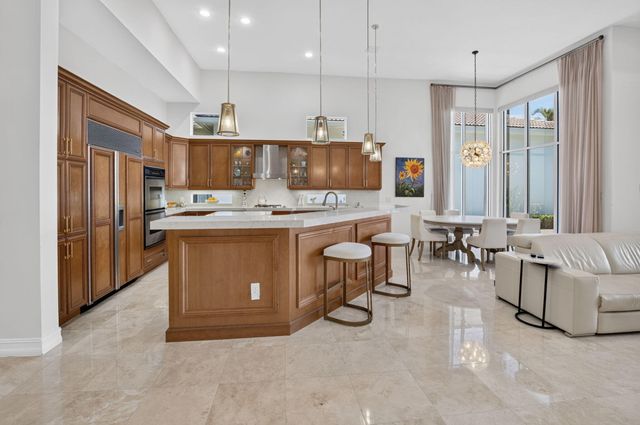 17936 Villa Club Way, Boca Raton, FL 33496