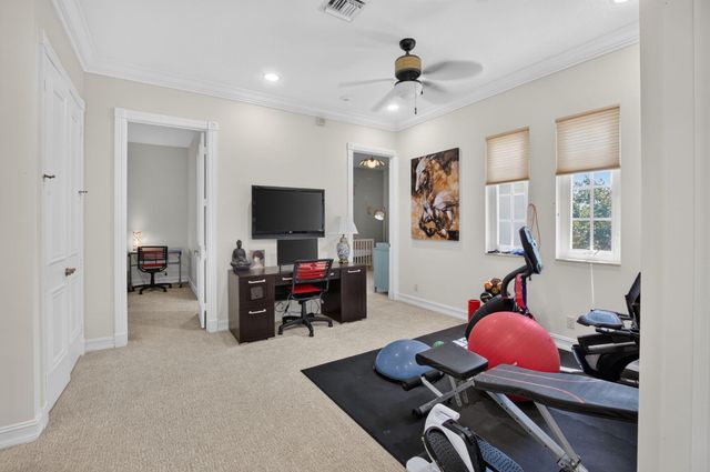 17936 Villa Club Way, Boca Raton, FL 33496