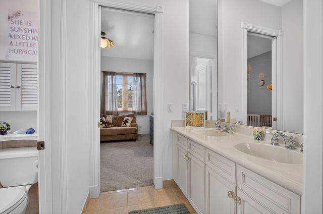 17936 Villa Club Way, Boca Raton, FL 33496