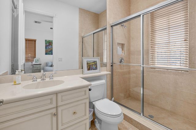 17936 Villa Club Way, Boca Raton, FL 33496