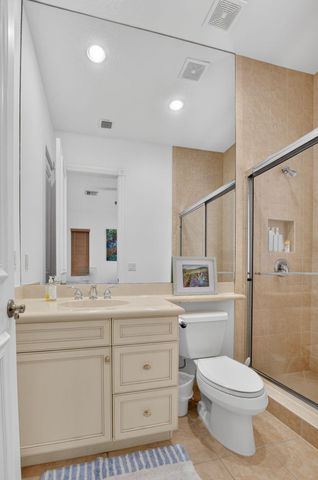 17936 Villa Club Way, Boca Raton, FL 33496