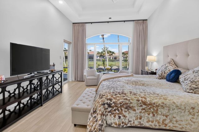 17936 Villa Club Way, Boca Raton, FL 33496