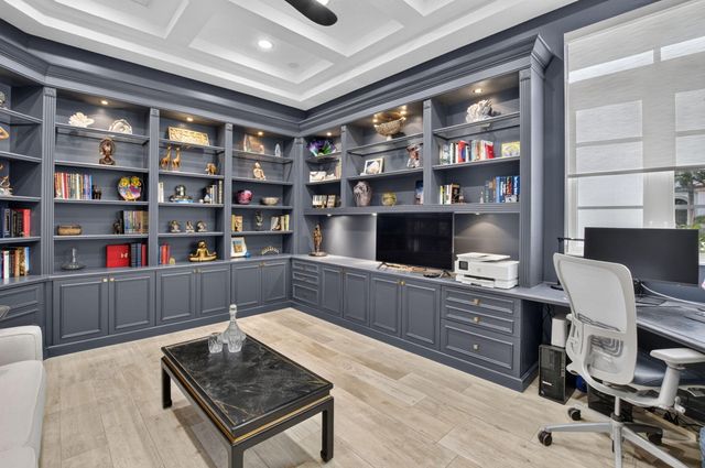 17936 Villa Club Way, Boca Raton, FL 33496