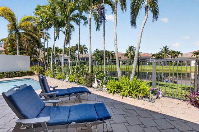 17936 Villa Club Way, Boca Raton, FL 33496