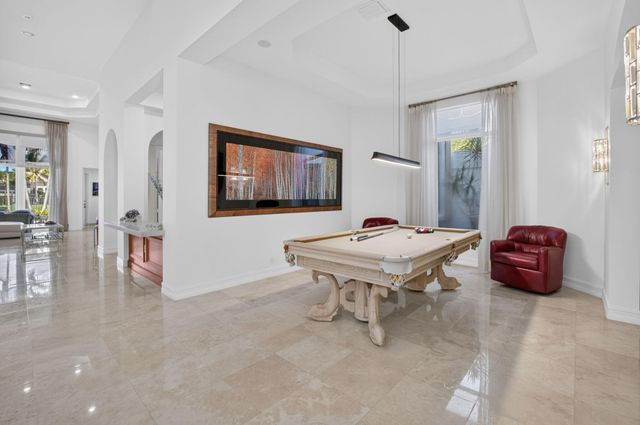 17936 Villa Club Way, Boca Raton, FL 33496