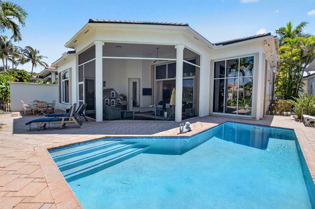 17936 Villa Club Way, Boca Raton, FL 33496