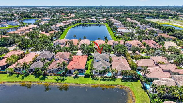 17936 Villa Club Way, Boca Raton, FL 33496