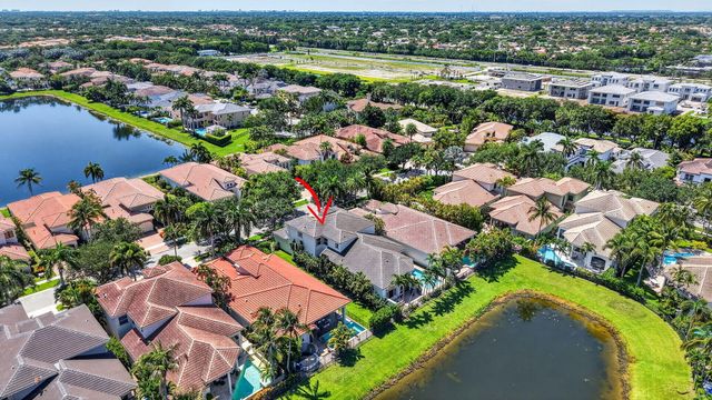 17936 Villa Club Way, Boca Raton, FL 33496
