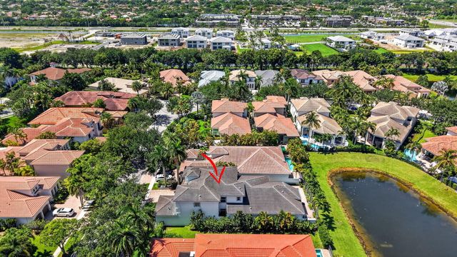 17936 Villa Club Way, Boca Raton, FL 33496