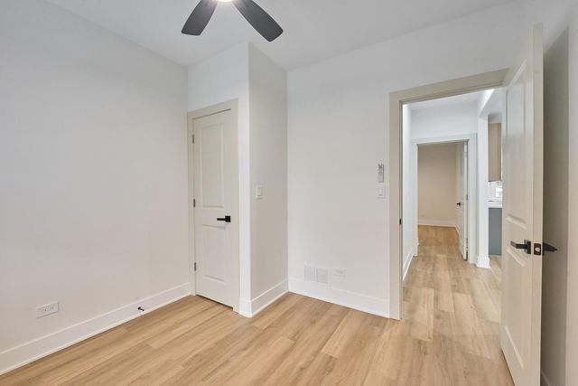 1445 East Avenue, Berwyn, IL 60402