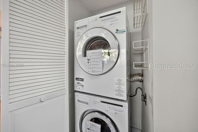 3 Wimbledon Ct Apt 204, Hilton Head Island, SC 29928