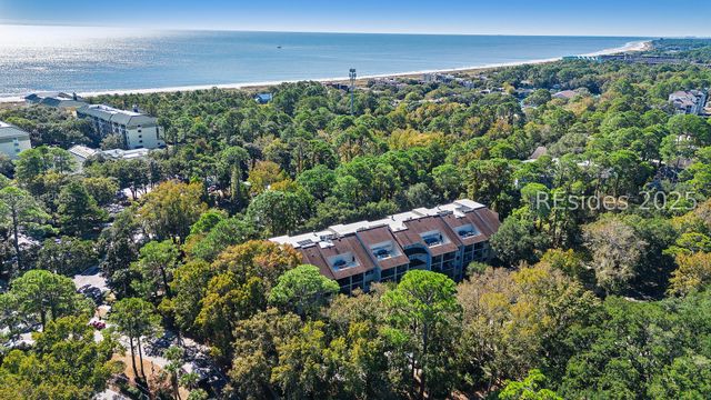 3 Wimbledon Ct Apt 204, Hilton Head Island, SC 29928