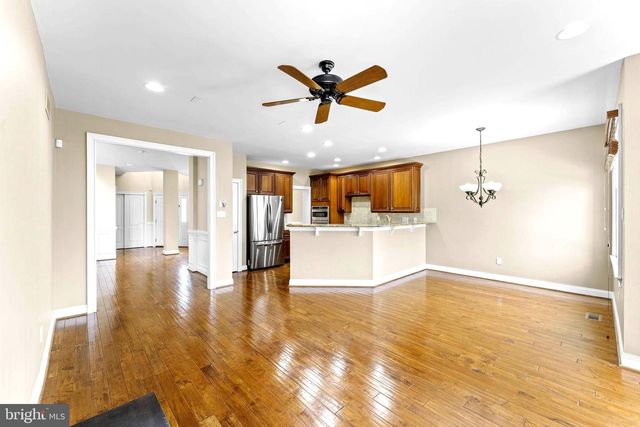 14 SLOAN RD, West Chester, PA 19382