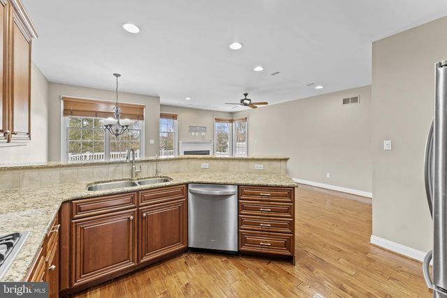 14 SLOAN RD, West Chester, PA 19382