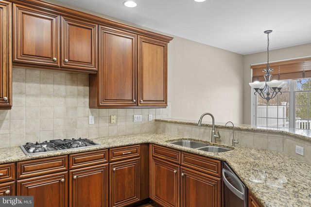 14 SLOAN RD, West Chester, PA 19382