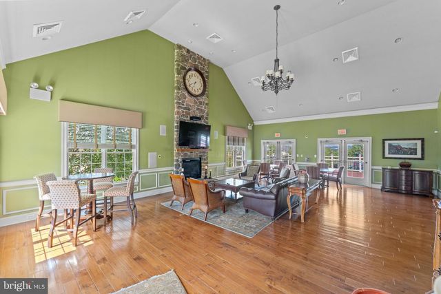 14 SLOAN RD, West Chester, PA 19382