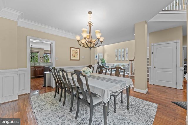 14 SLOAN RD, West Chester, PA 19382