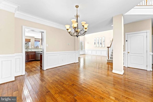 14 SLOAN RD, West Chester, PA 19382