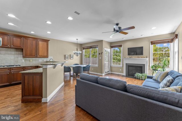 14 SLOAN RD, West Chester, PA 19382