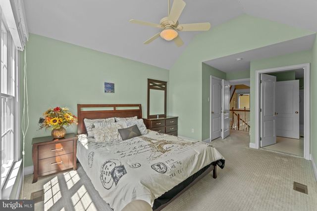 14 SLOAN RD, West Chester, PA 19382