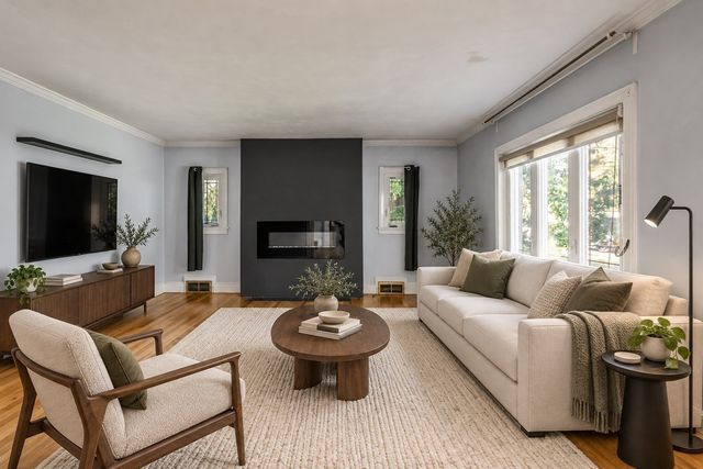 53 Westminster Ave, Haverhill, MA 01830
