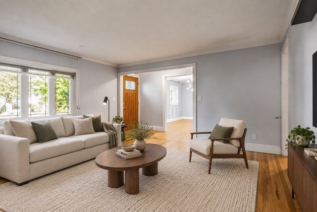 53 Westminster Ave, Haverhill, MA 01830